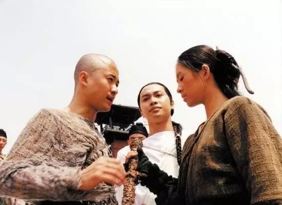 吴京武术队电影_武术电影吴京明星时代动作新片_吴京:新时代的武术与动作电影明星