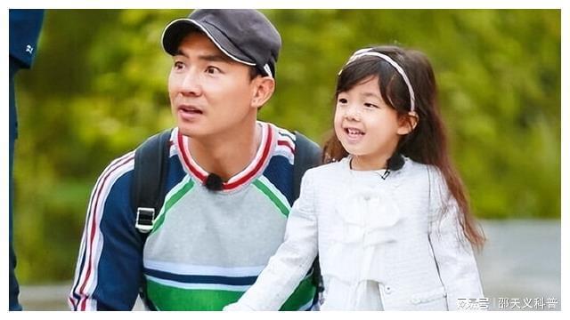 周杰伦搞笑视频_周杰伦在综艺节目中的搞笑表现_周杰伦上的综艺