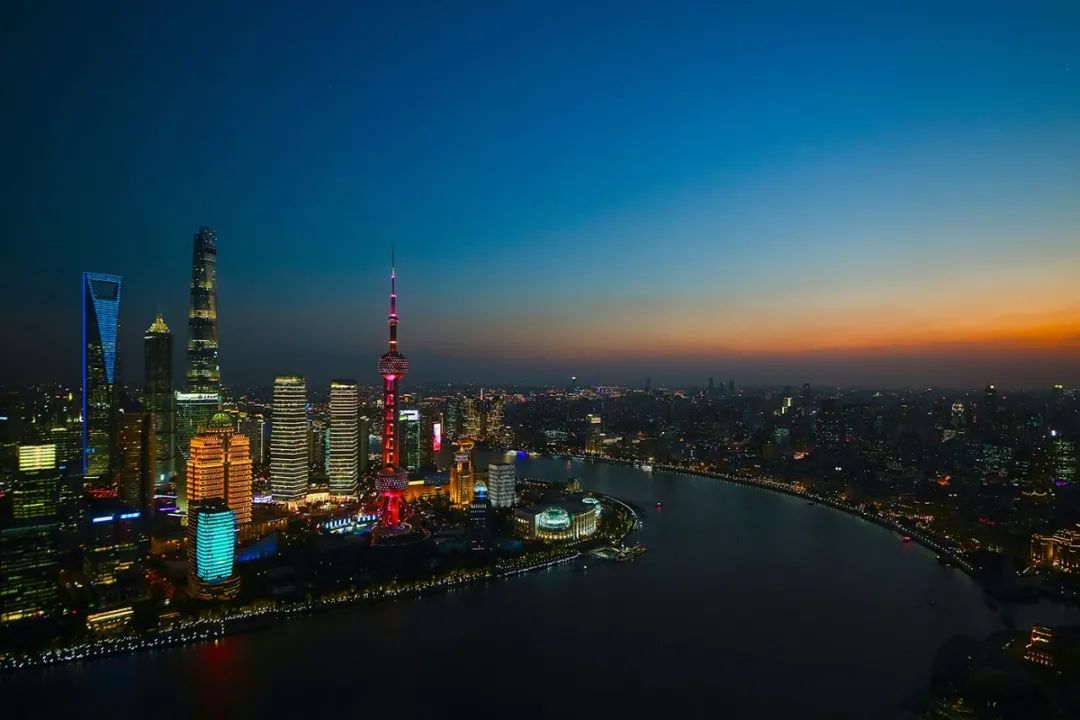 变革中的货币政治_货币改革的作用_币种在社会变革中的作用:如何推动经济与文化的发展