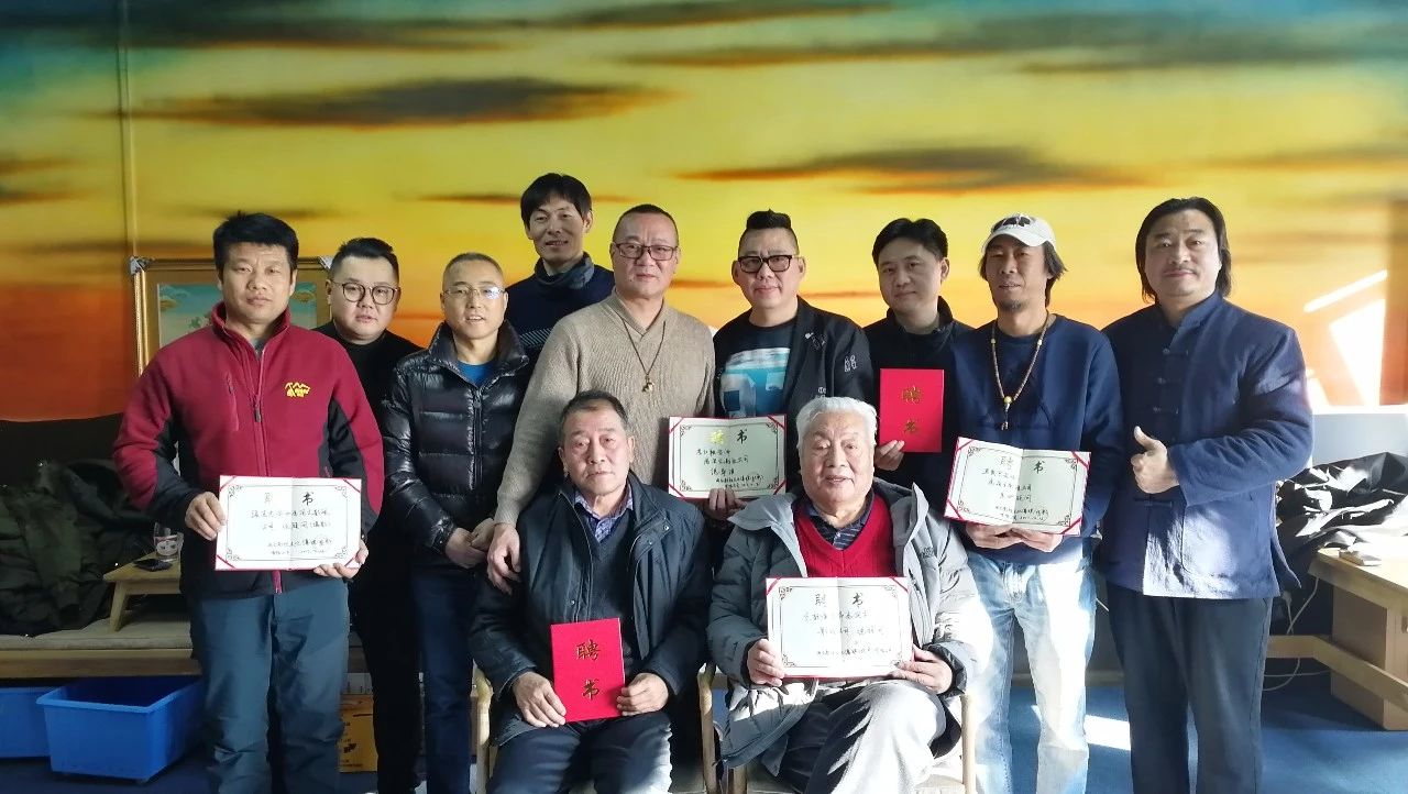 周星驰的电影作品与社会责任_周星驰电影对社会的影响_周星驰电影反映的社会现象