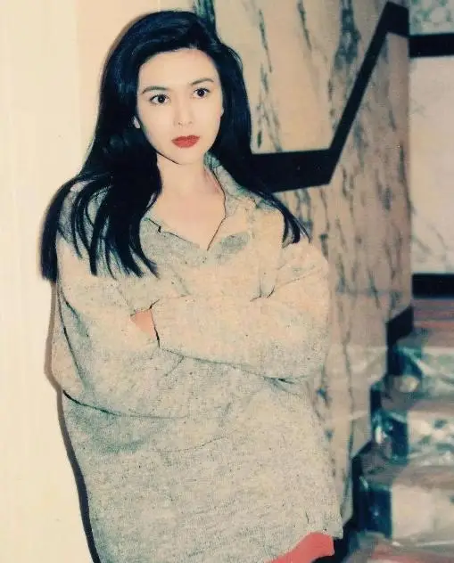 塑造关之琳女性现代形象_关之琳的现代女性形象塑造_塑造关之琳女性现代形象的方法