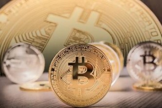 DeFi借贷平台实操教程：如何选择与使用Aave、Compound等平台进行加密货币借贷