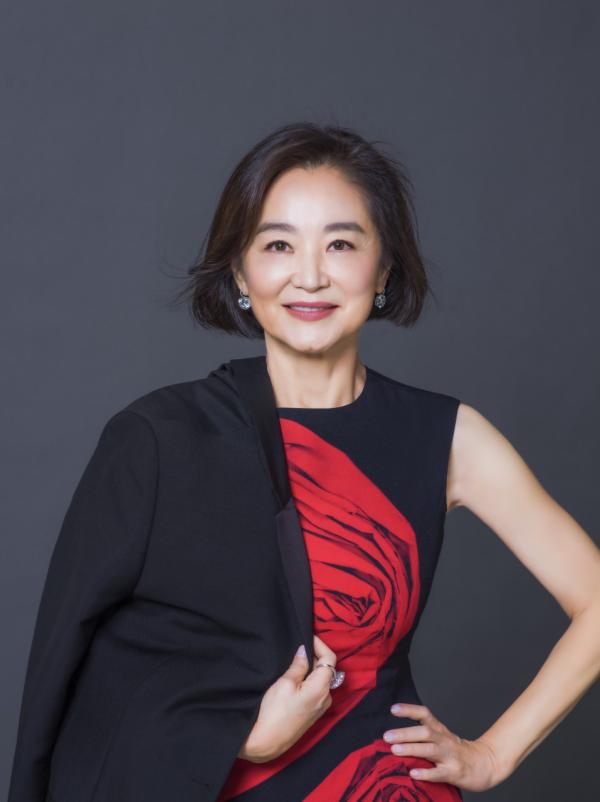 林青霞的情感故事与人生启发_林青霞的爱情故事_林青霞的故事