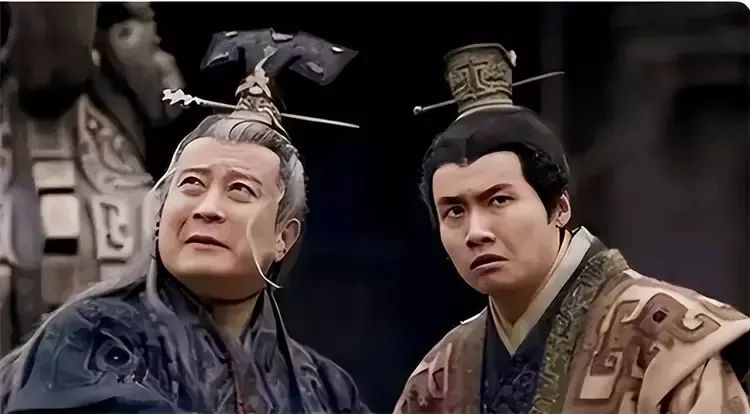 秦短暂而亡的原因_秦朝短暂而亡你得到了什么启示_秦二世嬴胡亥的短暂统治