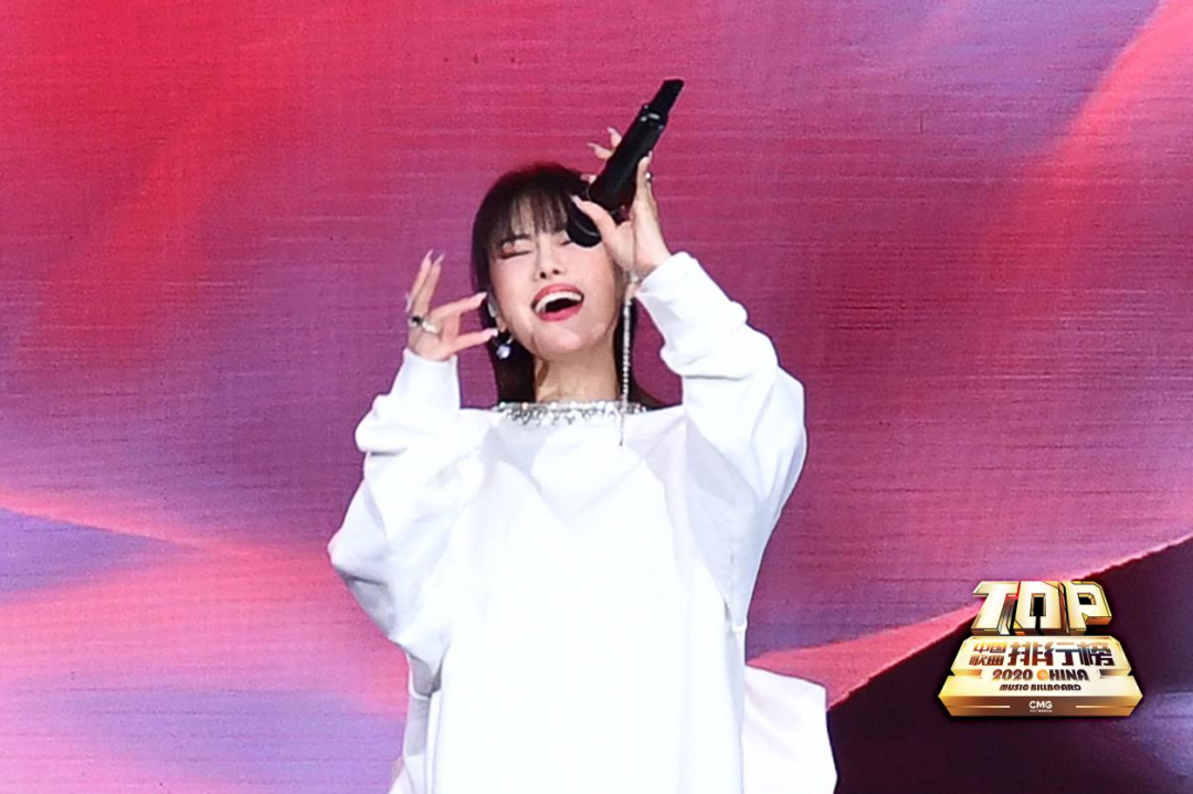 李宇春歌曲排名_李宇春歌曲排行_李宇春的经典歌曲再次登上音乐榜单,成为热曲