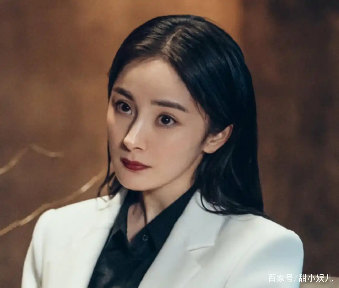 刘亦菲:从小花到女神的蜕变_小花蜕变女神刘亦菲到第几集了_小花蜕变女神刘亦菲到底是谁