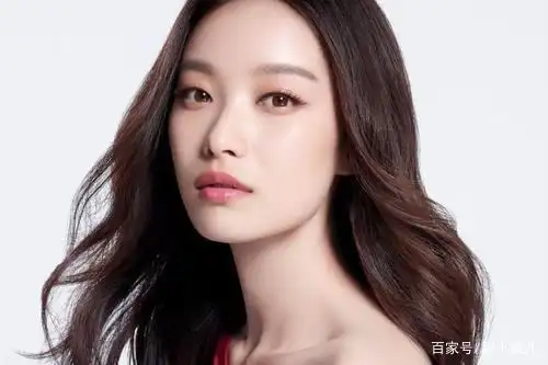 刘亦菲:从小花到女神的蜕变_小花蜕变女神刘亦菲到底是谁_小花蜕变女神刘亦菲到第几集了