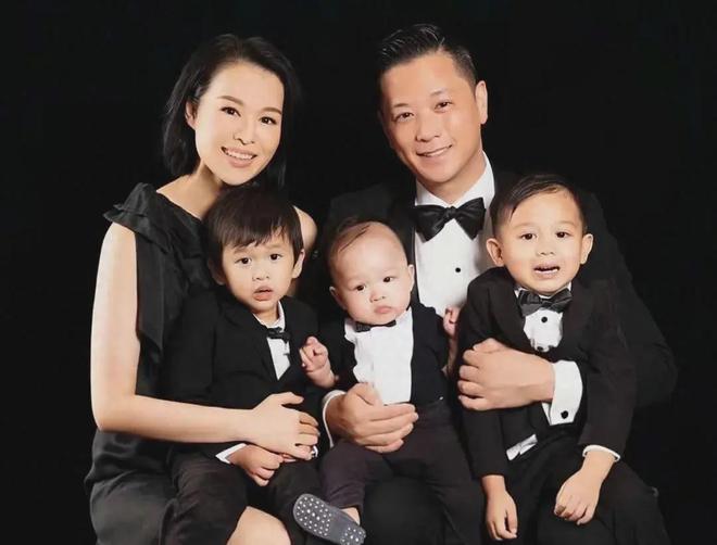 喜讯!胡杏儿喜提第四胎实现女儿梦,粉丝欢呼送祝福引关注