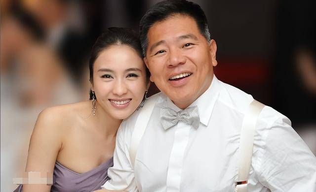 关之琳的明星塑造与品牌价值_塑造明星关之琳价值品牌是什么_关之琳自创品牌