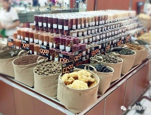胖东来服务细节标准_胖东来服务理念_服务于顾客,胖东来如何做好行业标杆