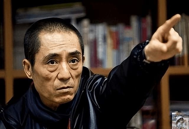 张艺谋和巩俐合作归来_巩俐与张艺谋：合作与艺术的火花_张艺谋捧红巩俐